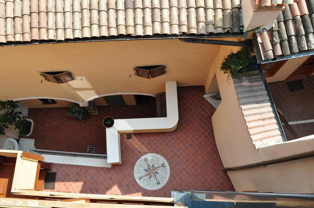 アーラ Ai Vellutai Bed & Breakfast エクステリア 写真
