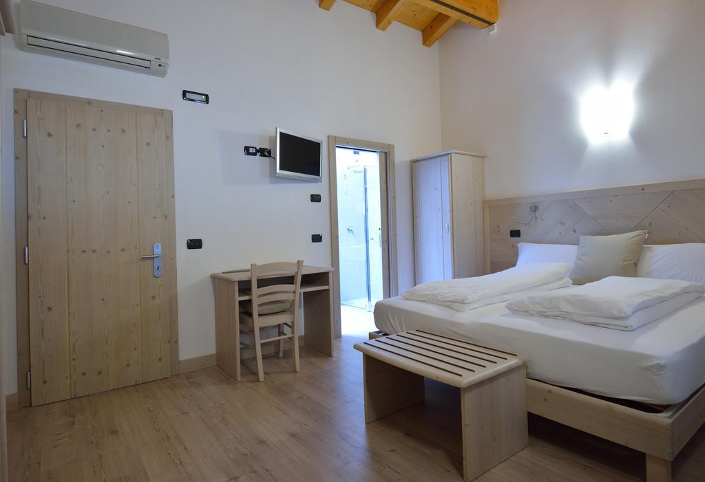 アーラ Ai Vellutai Bed & Breakfast 部屋 写真