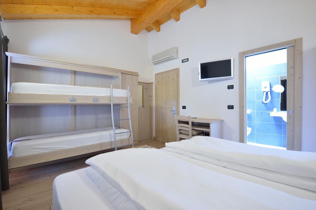 アーラ Ai Vellutai Bed & Breakfast 部屋 写真